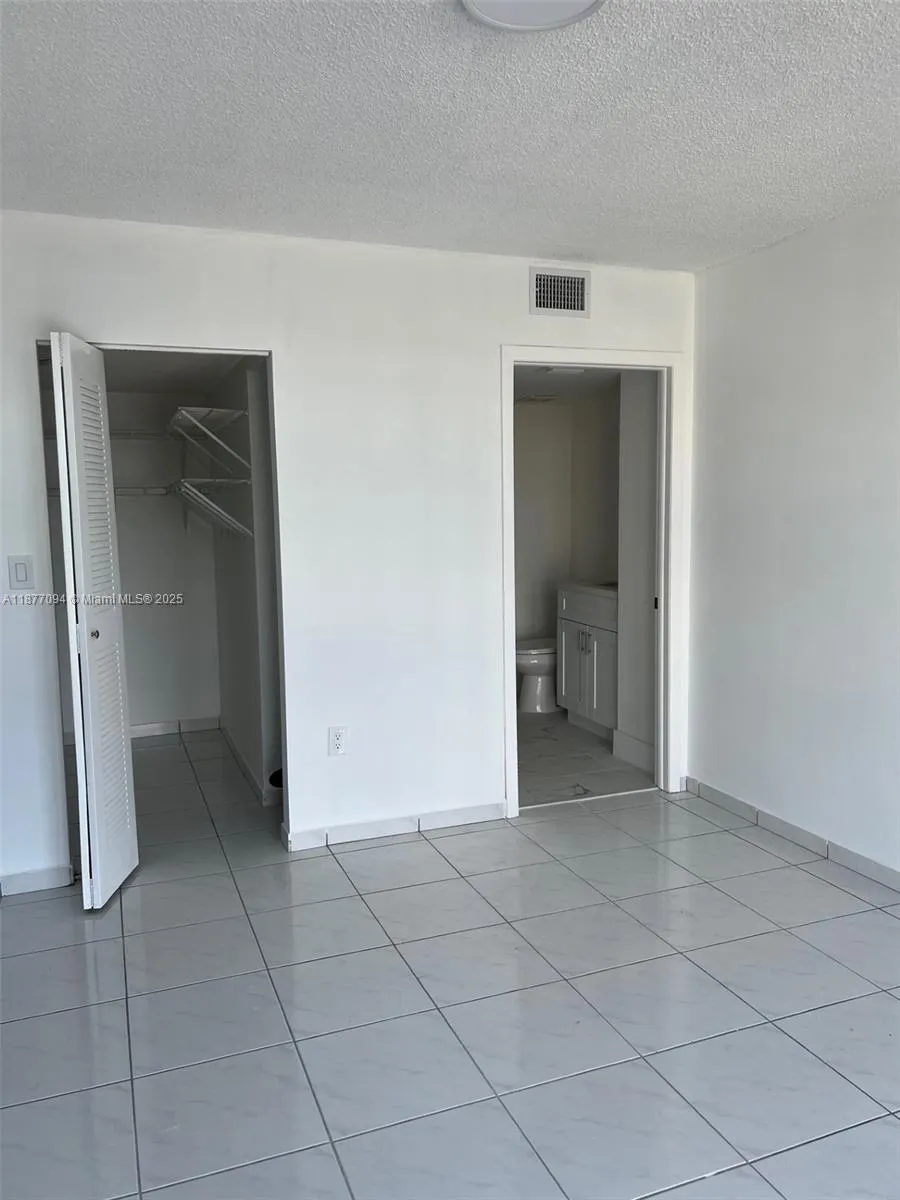 2055 SW 122nd Ave, #305