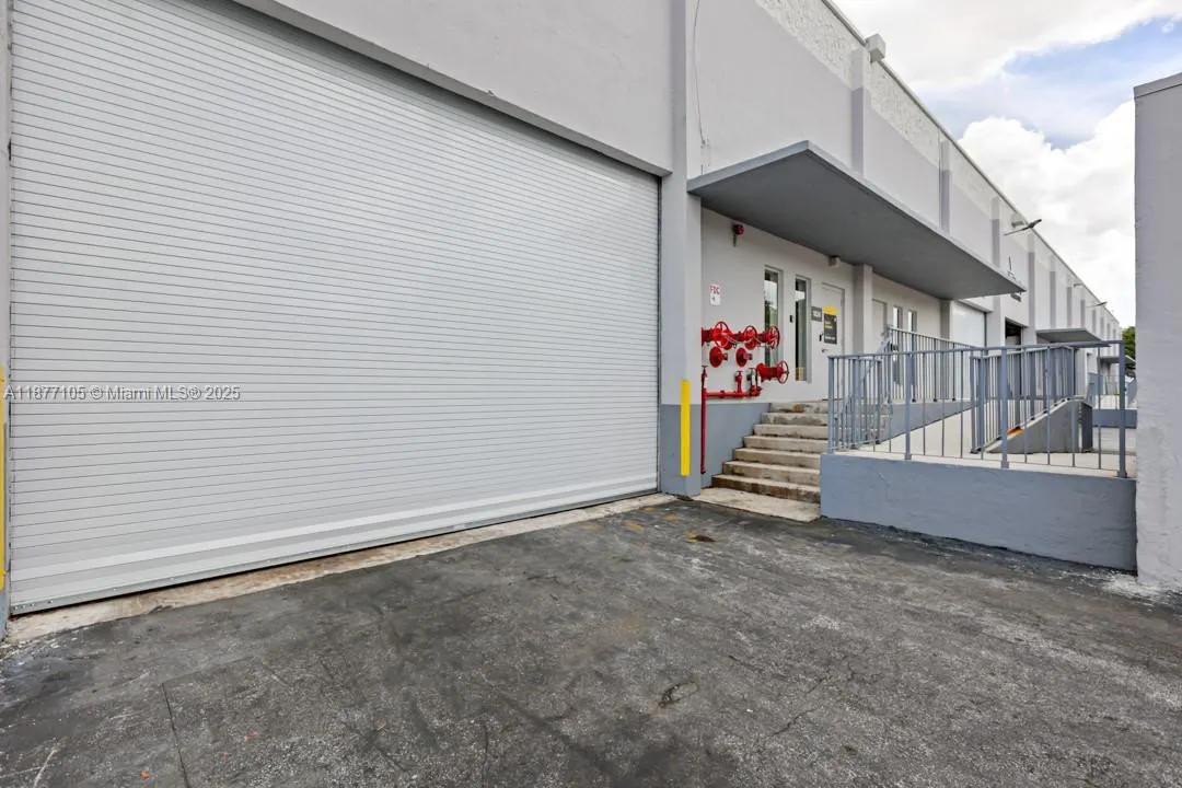 1700 NW 82nd Ave, #1820