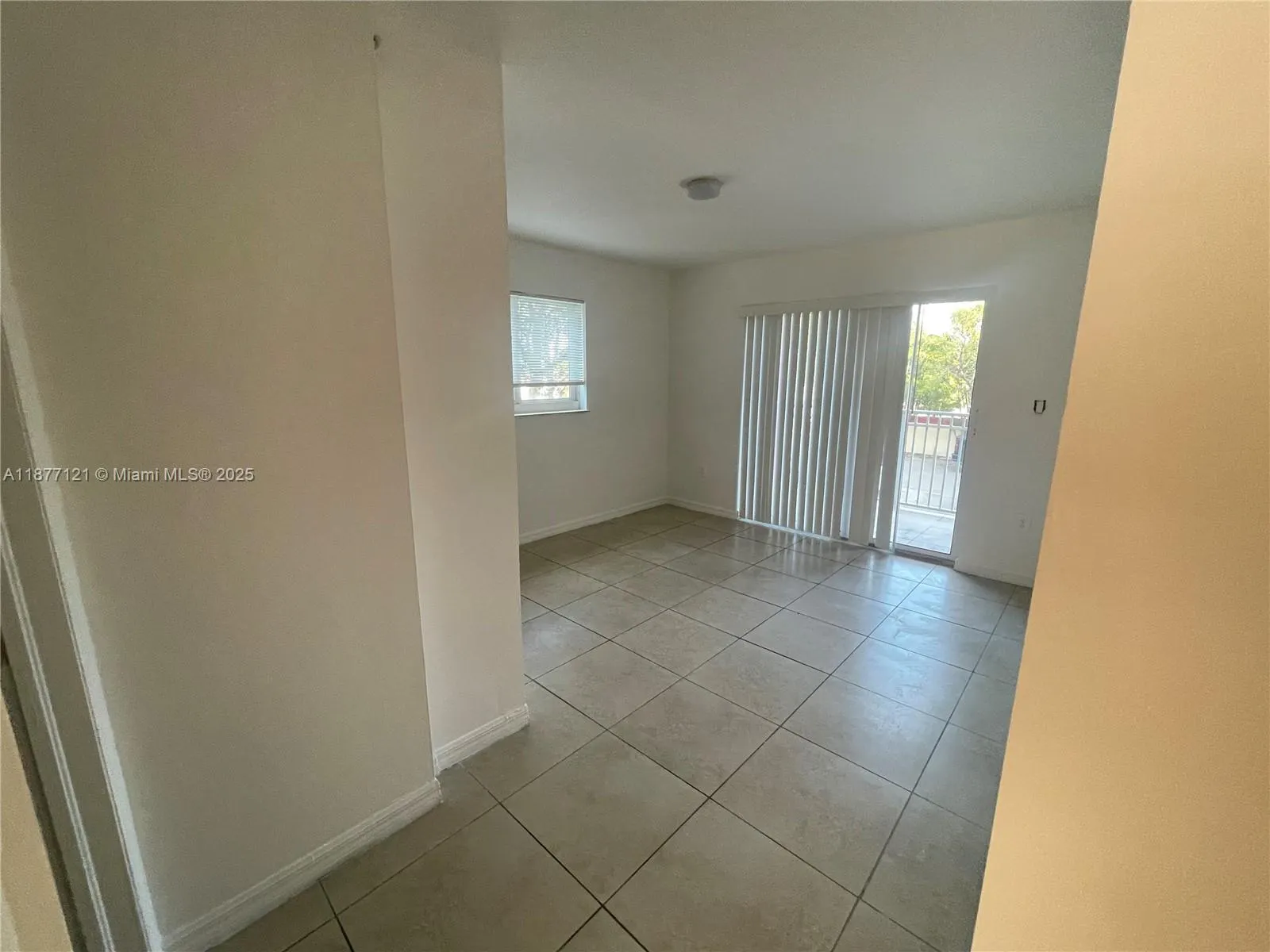 6315 SW 8th St, #501