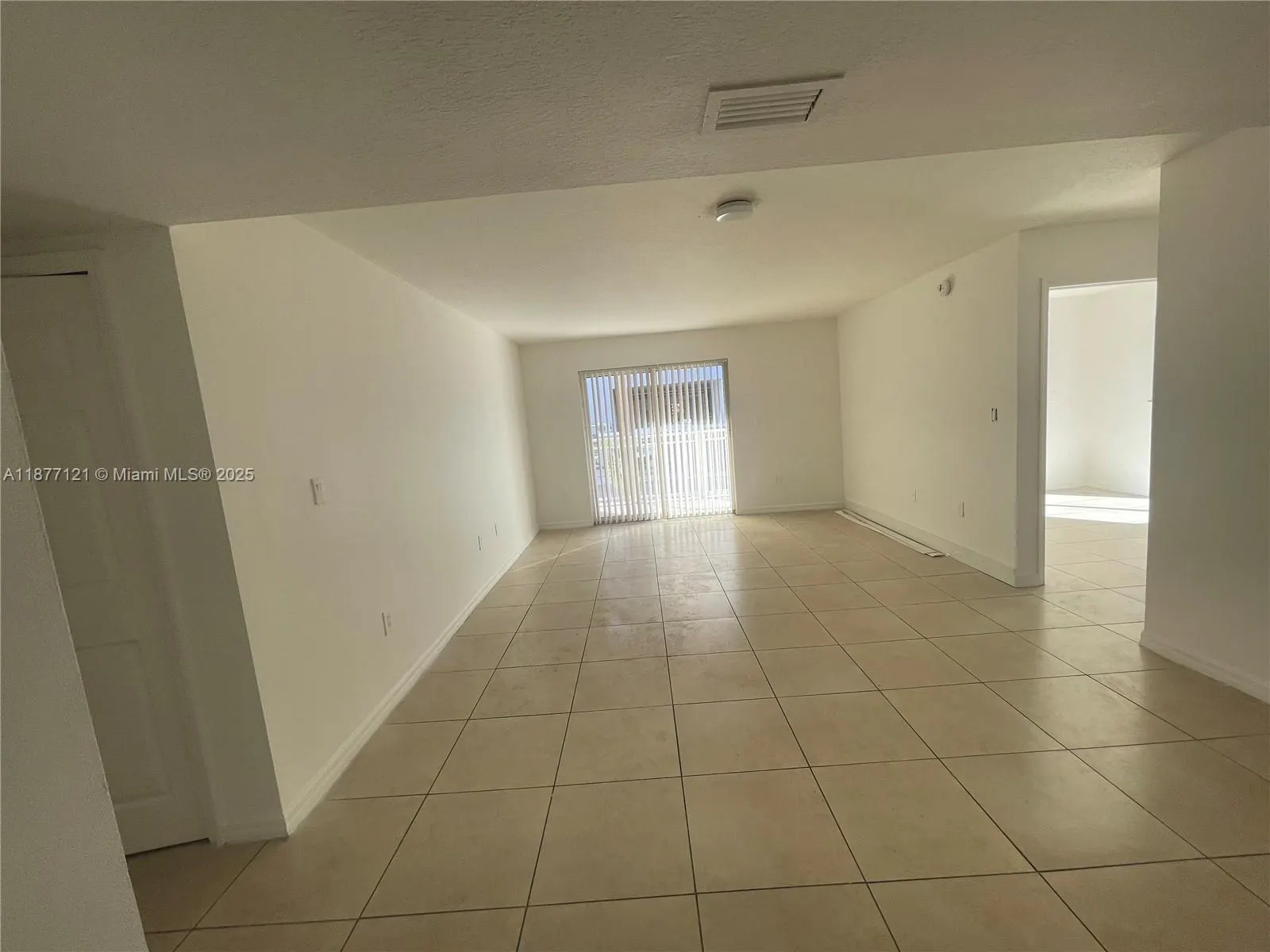 6315 SW 8th St, #501