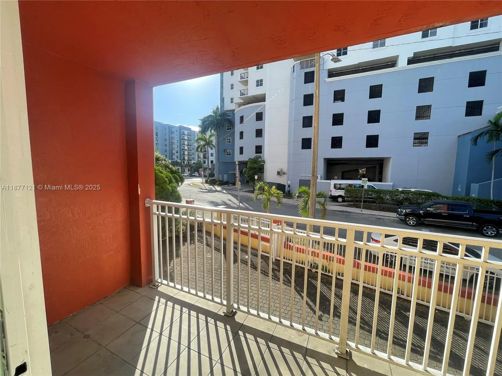 6315 SW 8th St, #501