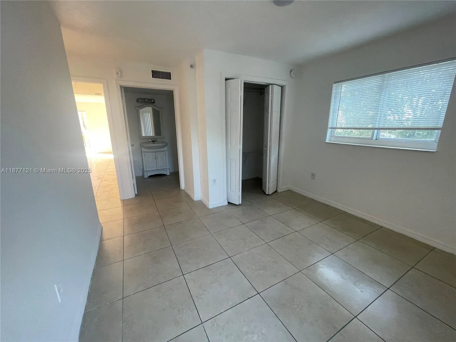 6315 SW 8th St, #501
