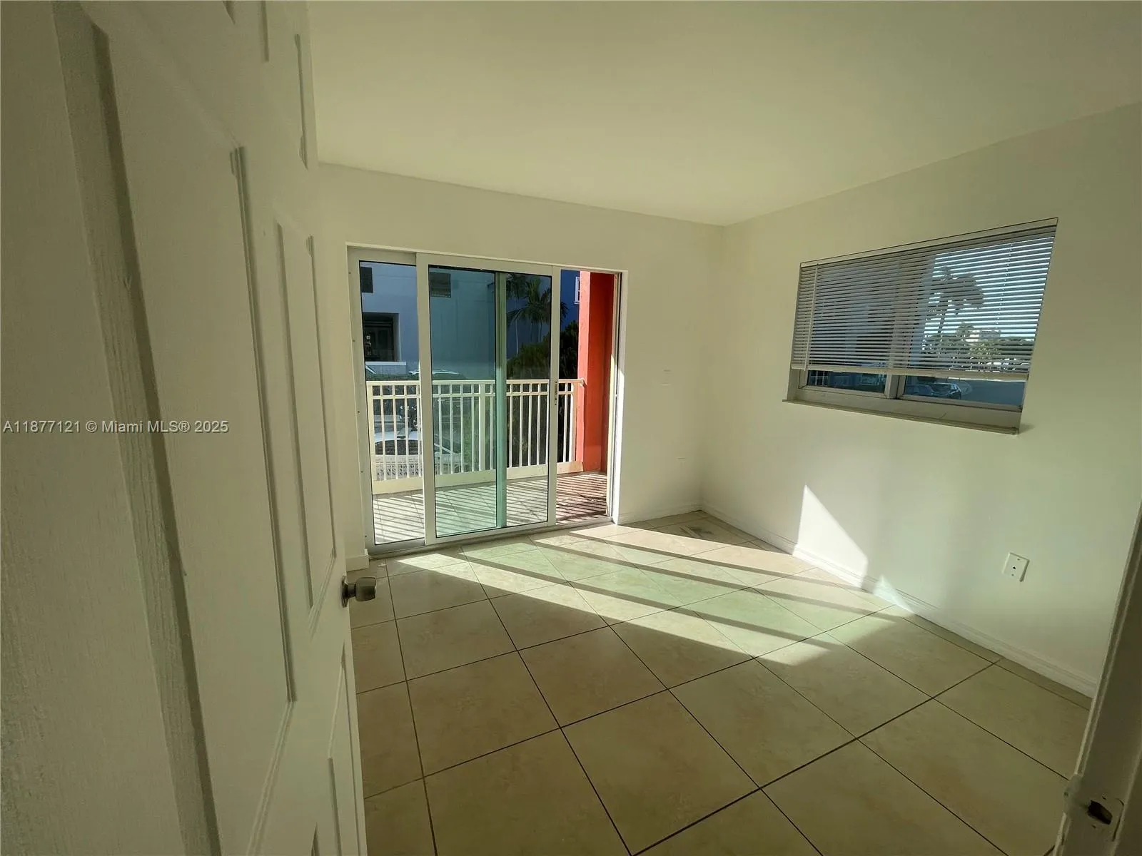 6315 SW 8th St, #501