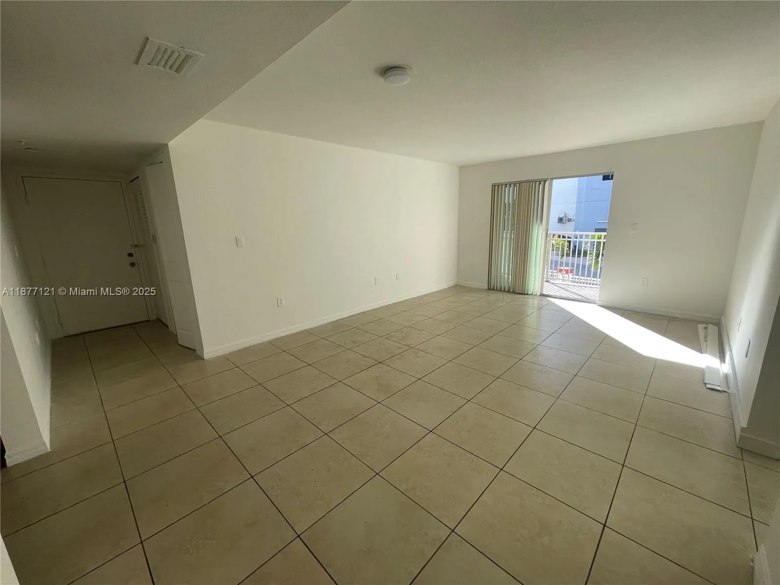 6315 SW 8th St, #501