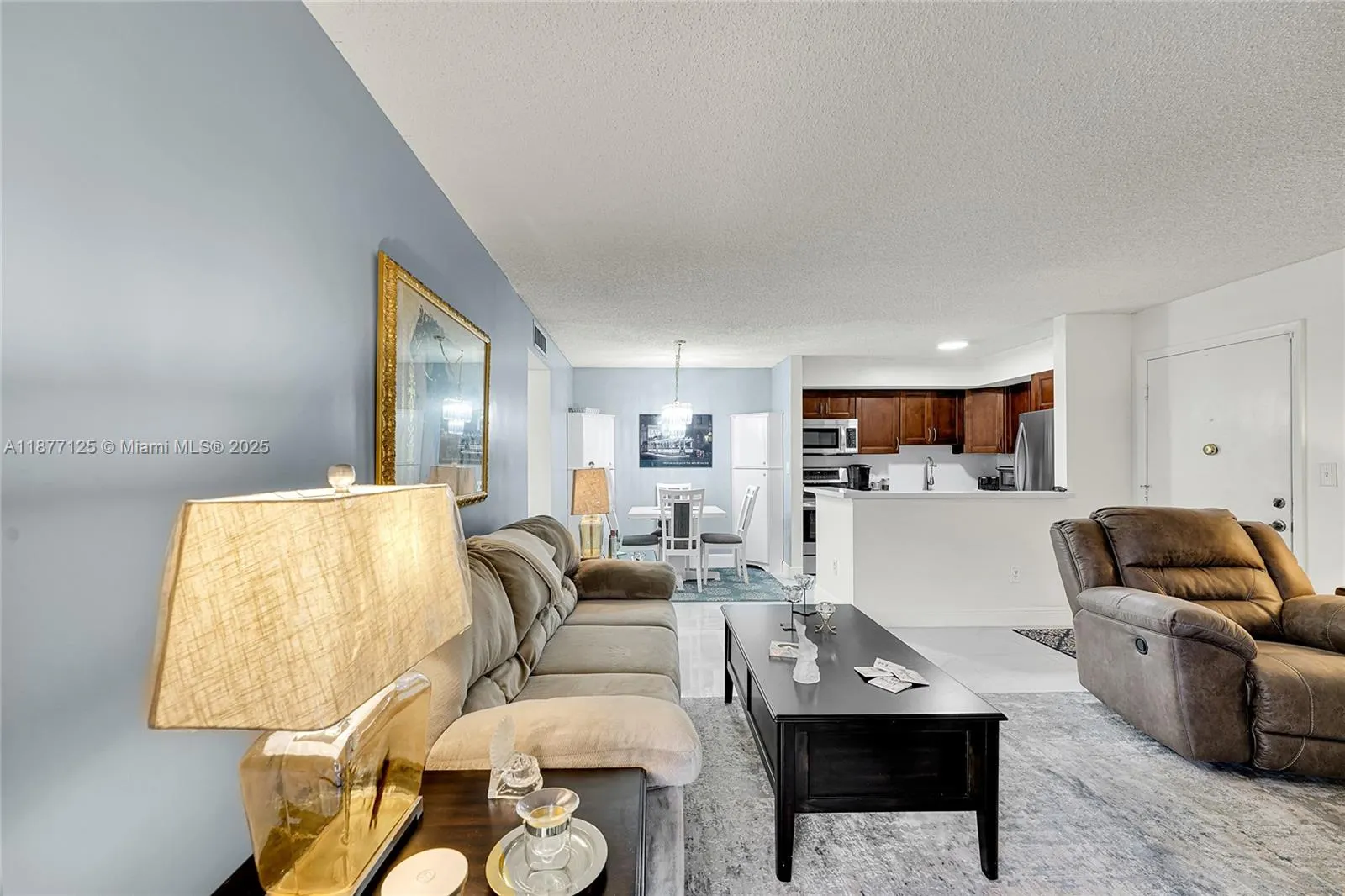 10401 E Clairmont Cir, #109