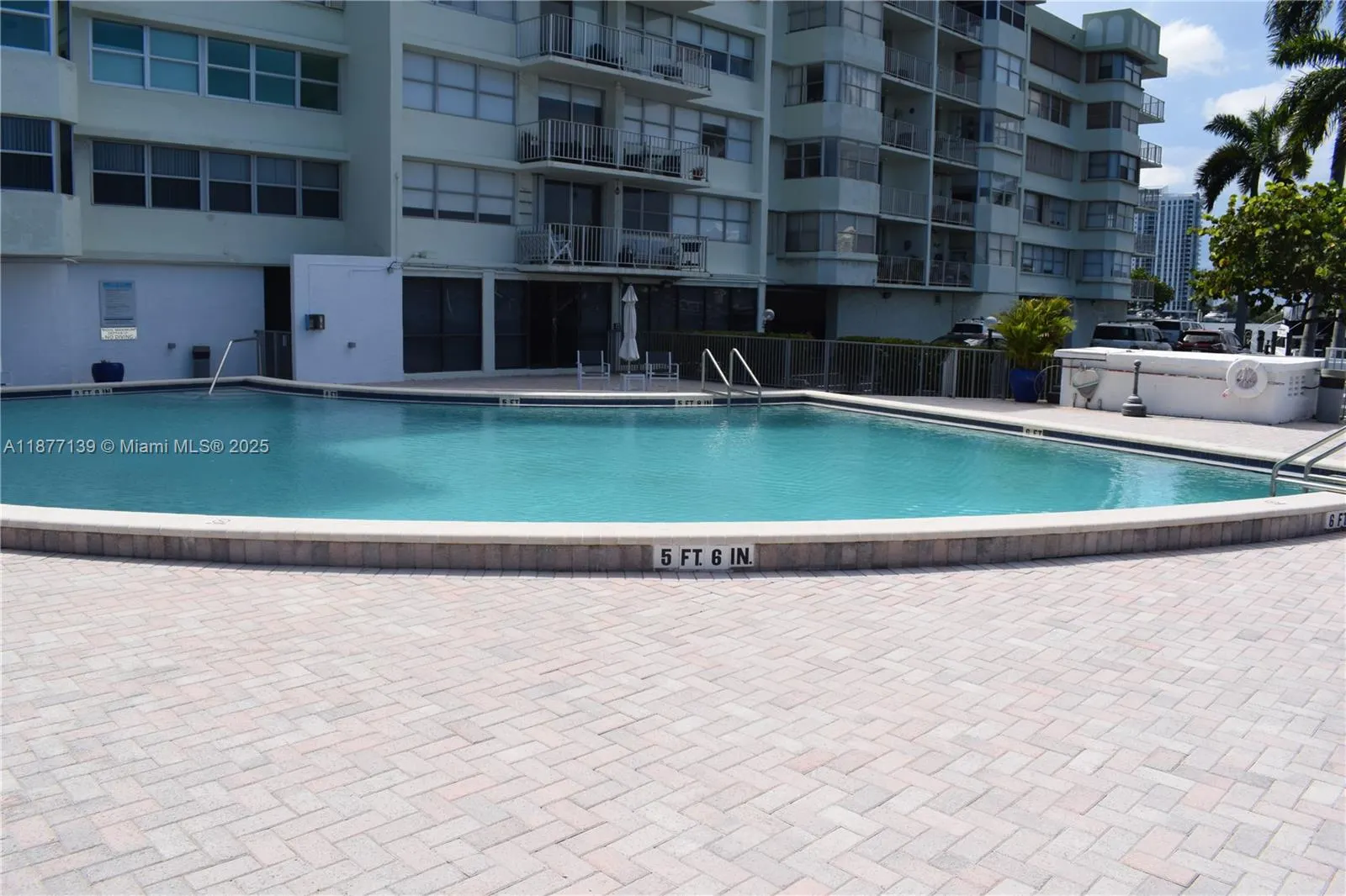 16565 NE 26th Ave, #3F