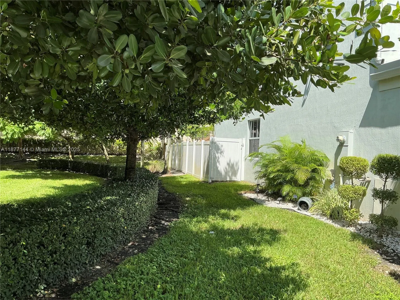 4501 NW 48th Ter