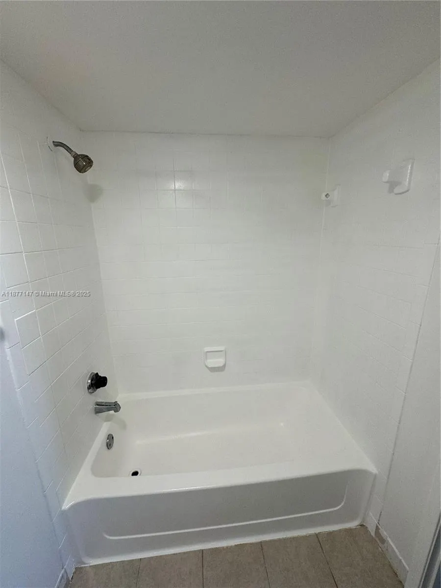 9977 Nob Hill Ln, #9977