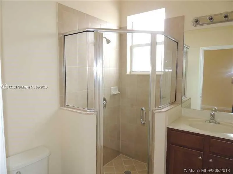9203 SW 170th Ct, #Upstairs