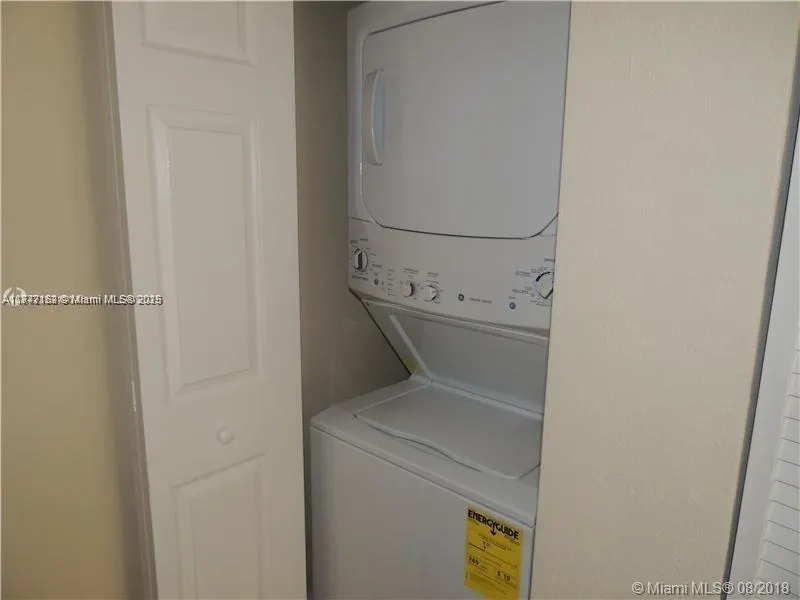 9203 SW 170th Ct, #Upstairs