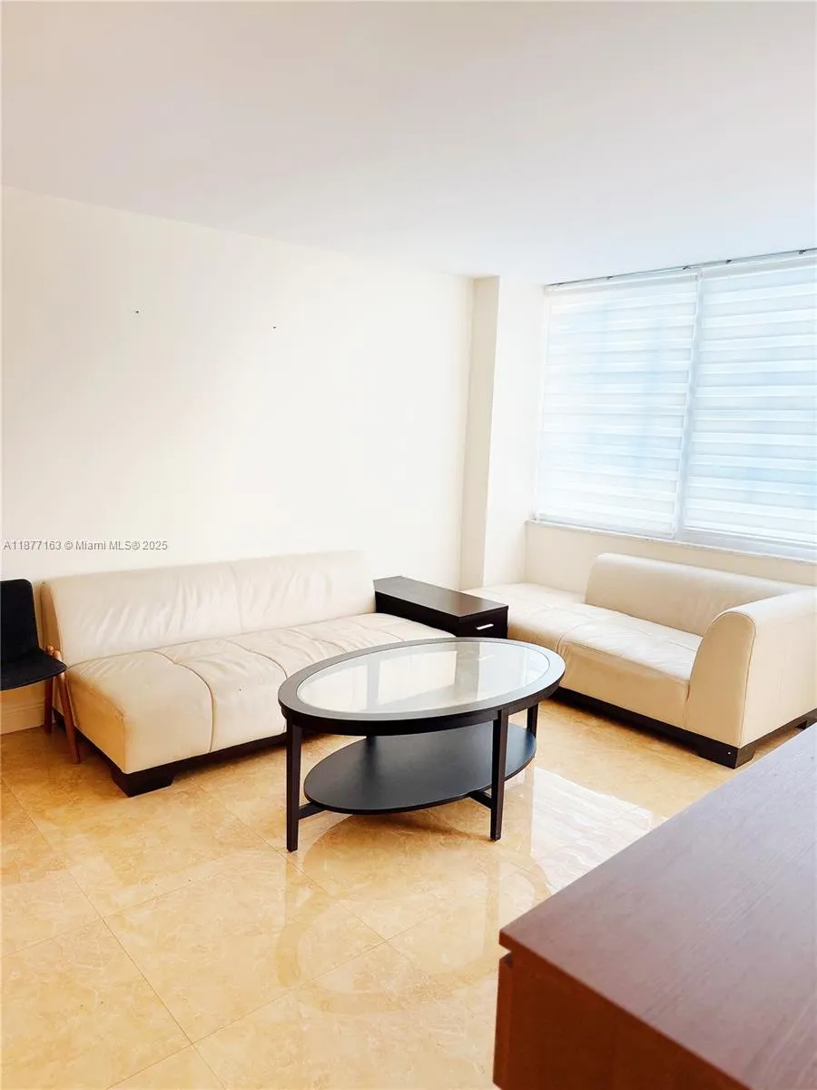 18031 Biscayne Blvd, #1601