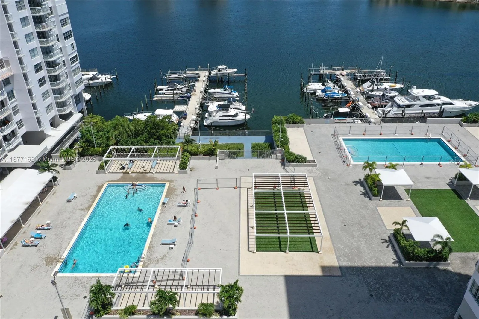 18031 Biscayne Blvd, #1601