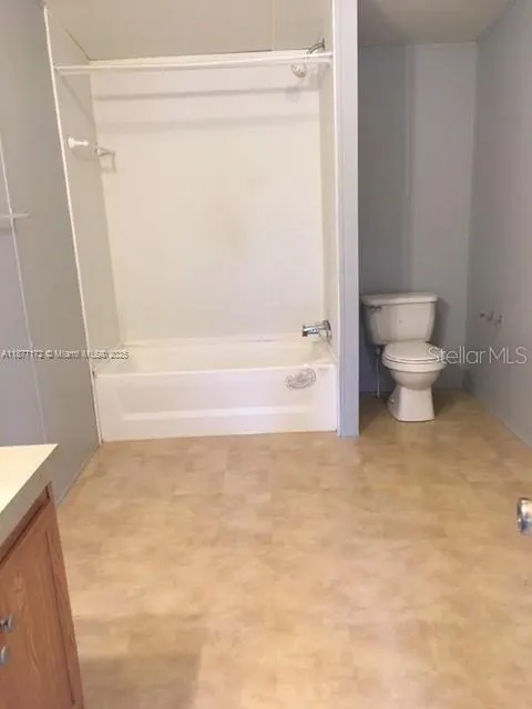 313 Evandee Ct., #313