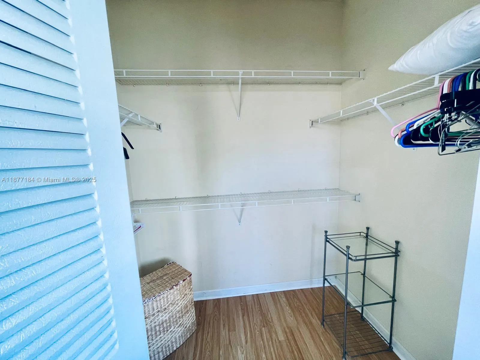 1919 VAN BUREN ST, #801