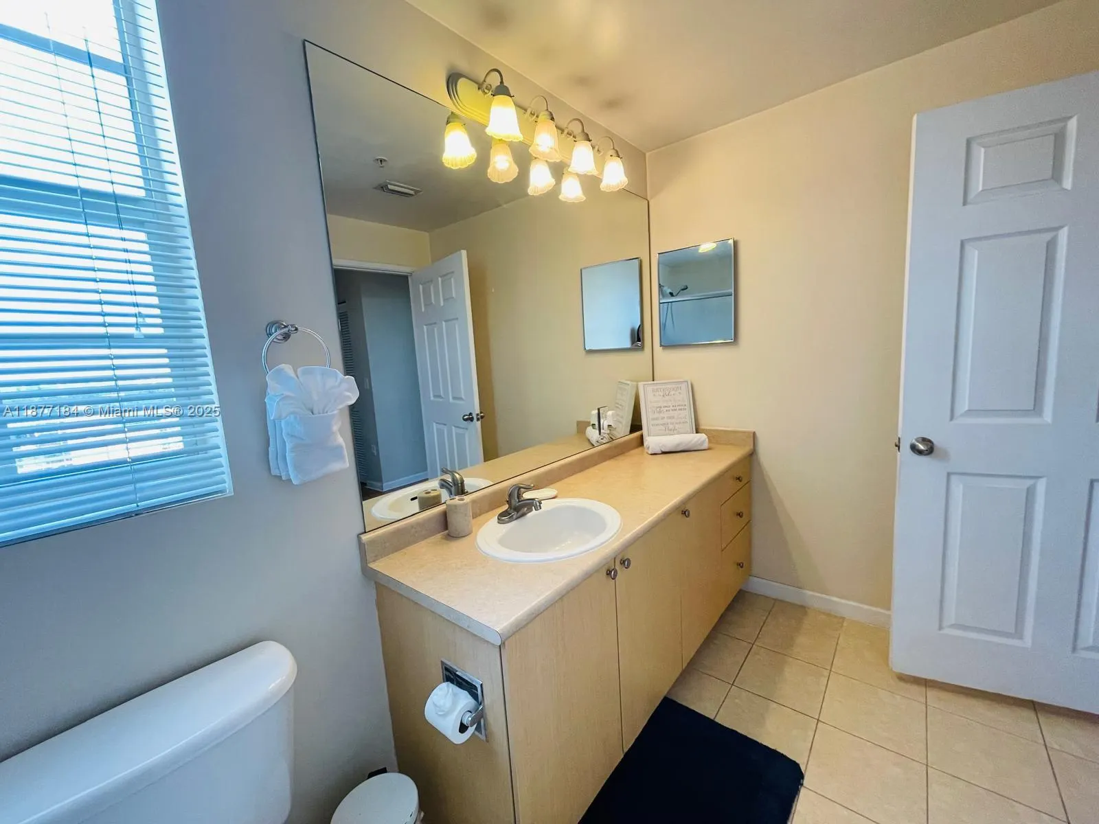 1919 VAN BUREN ST, #801