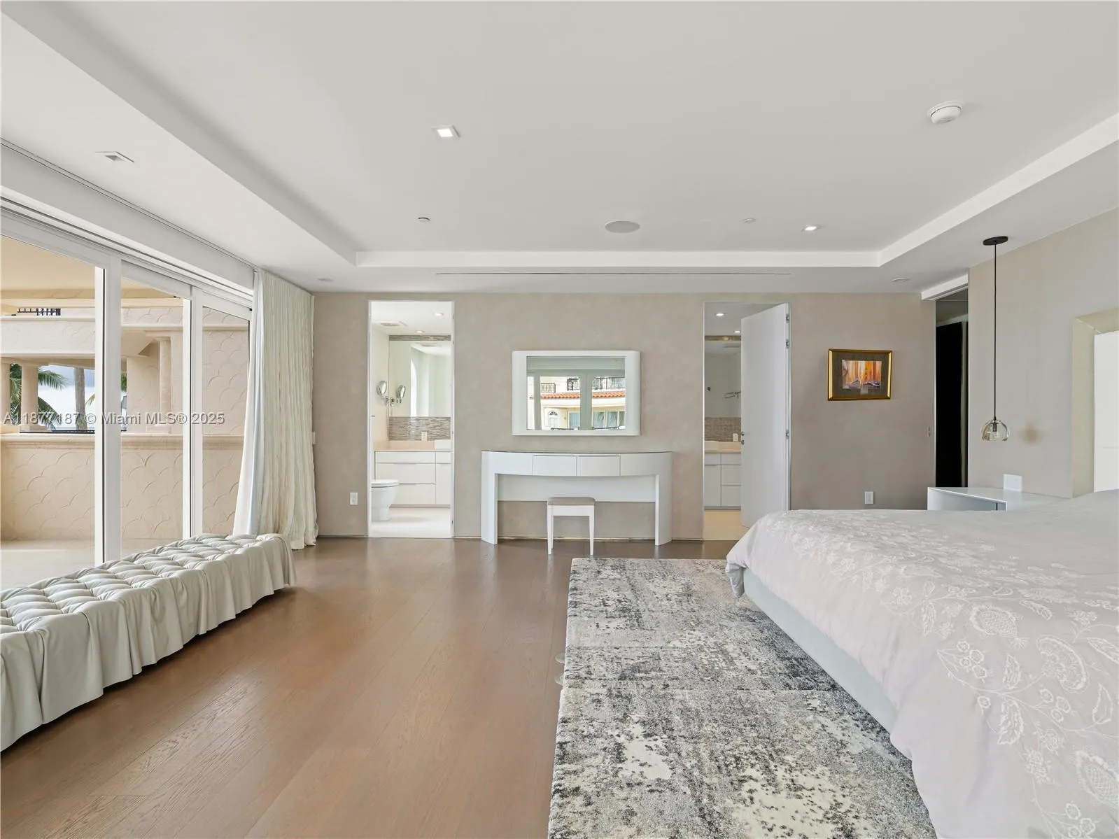 8011 Fisher Island Dr, #8011