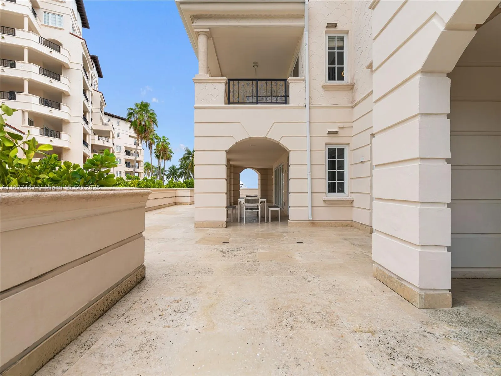 8011 Fisher Island Dr, #8011