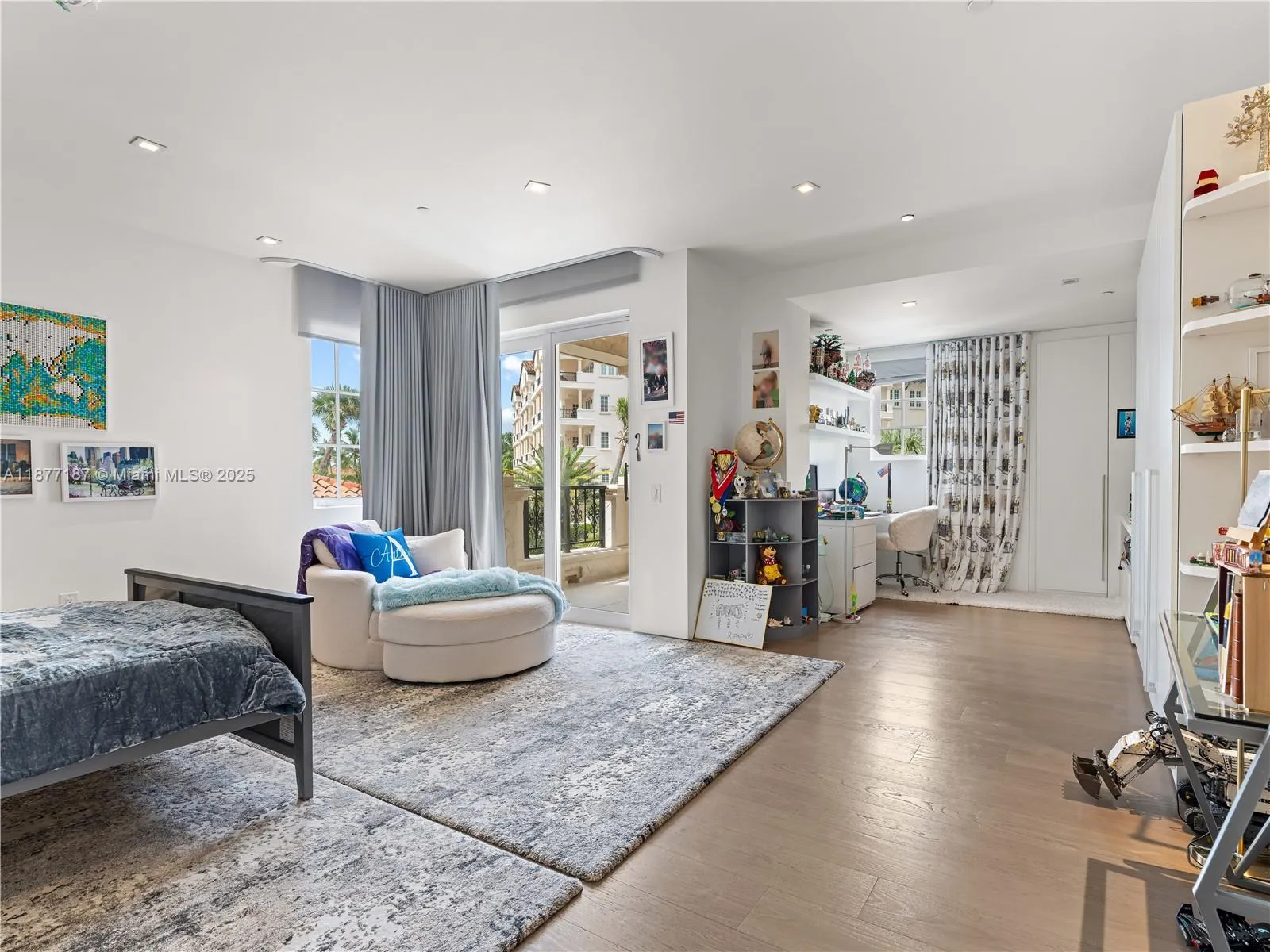 8011 Fisher Island Dr, #8011