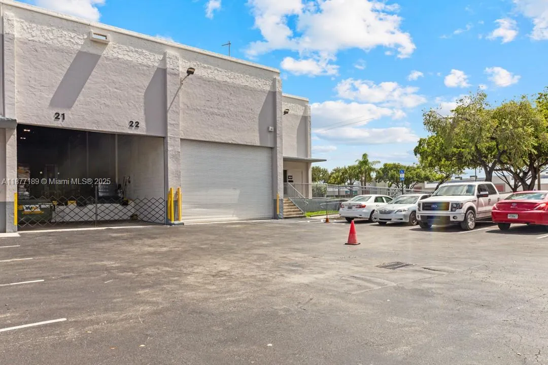 1700 NW 82nd Ave, #1800