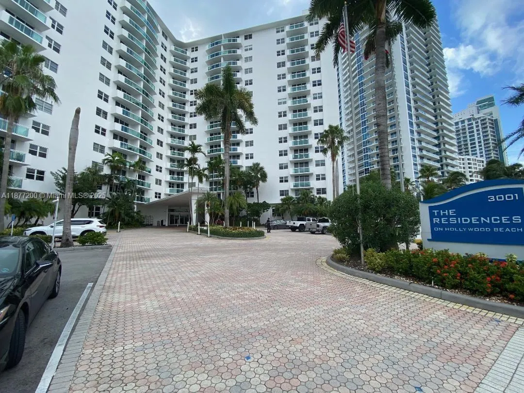 3001 S Ocean Dr, #833
