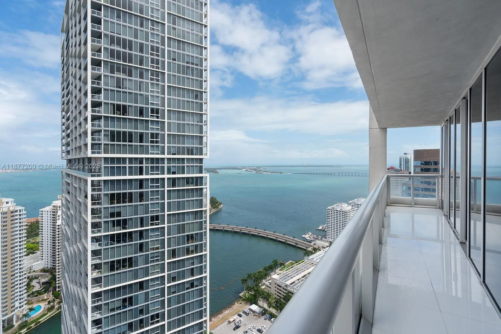 485 Brickell Ave, #4110