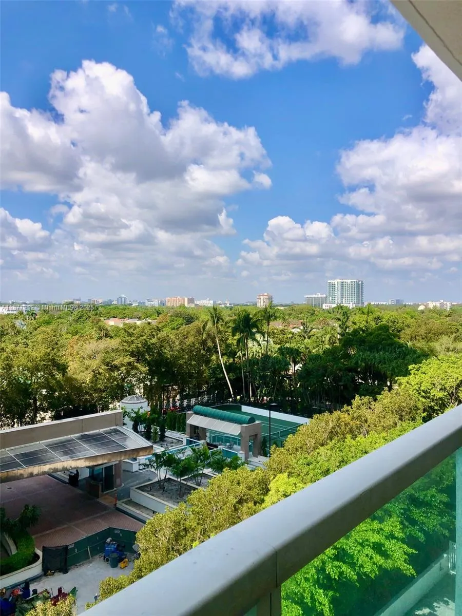 2101 Brickell Ave, #509