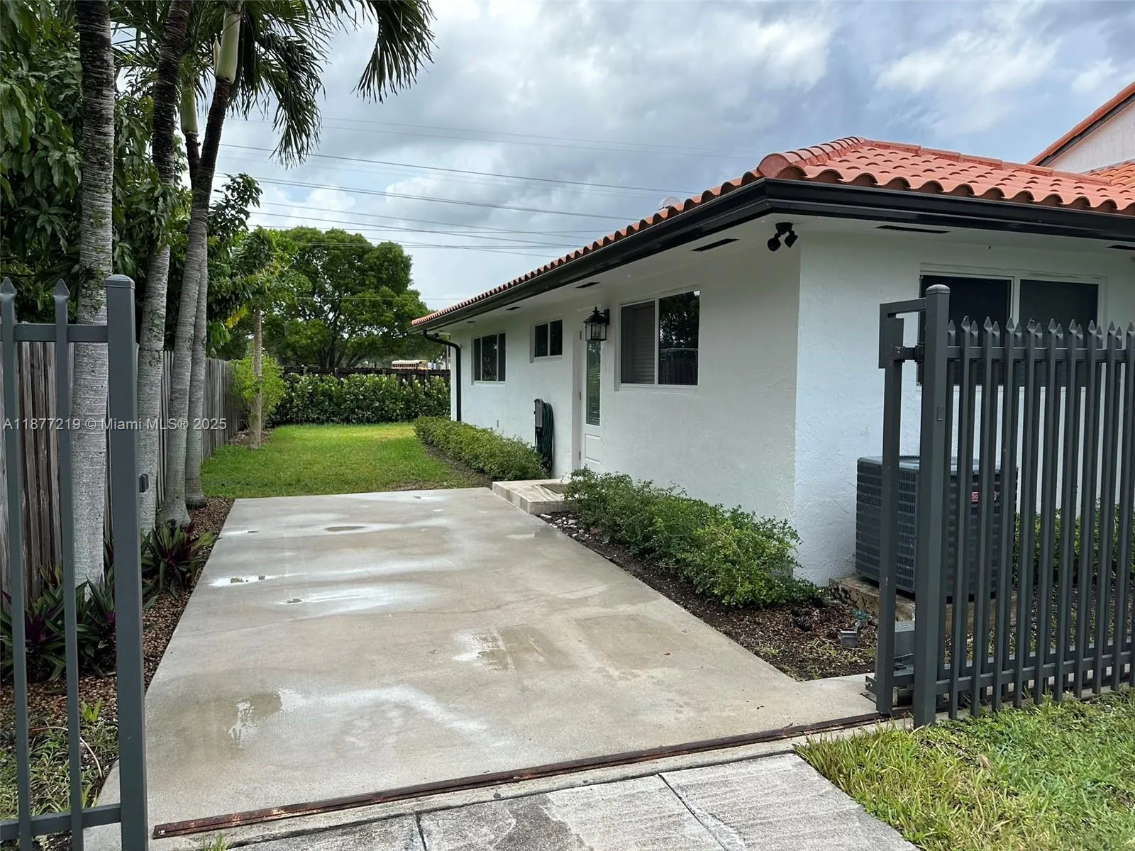9203 SW 136th Ter