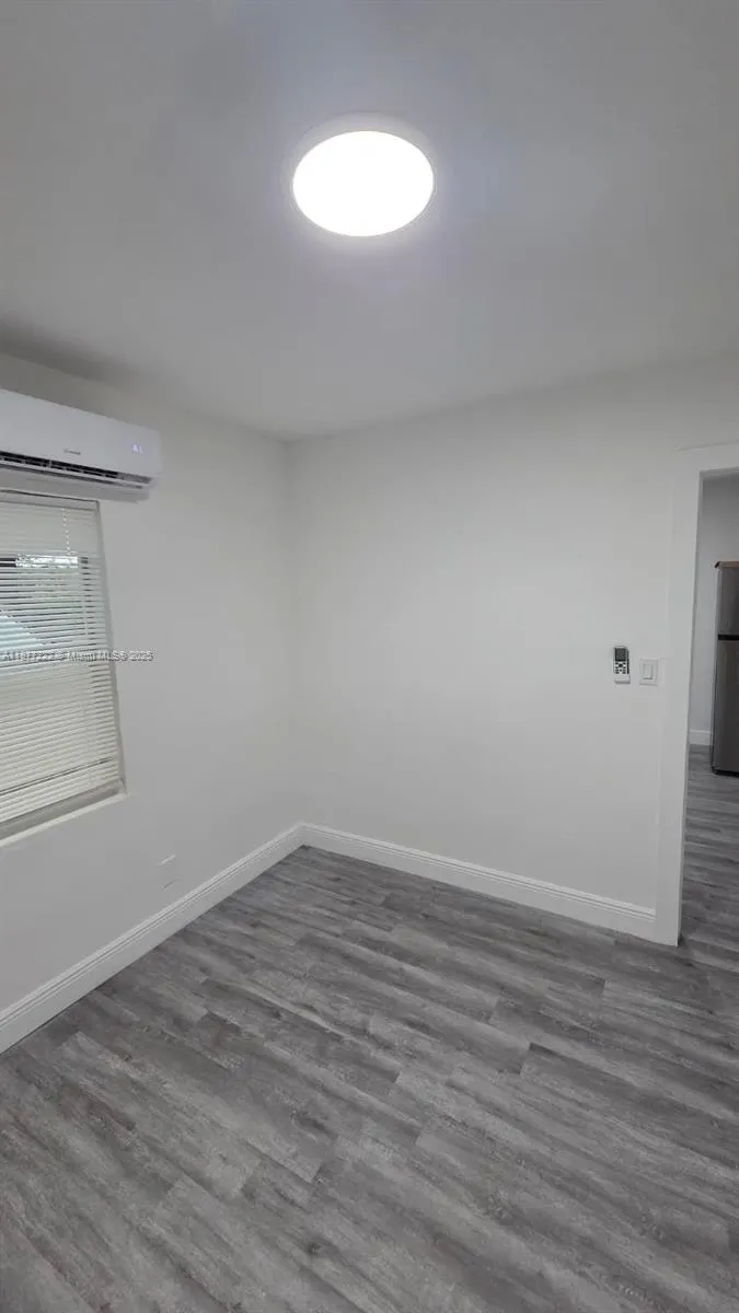 855 NW 3rd Ter, #4