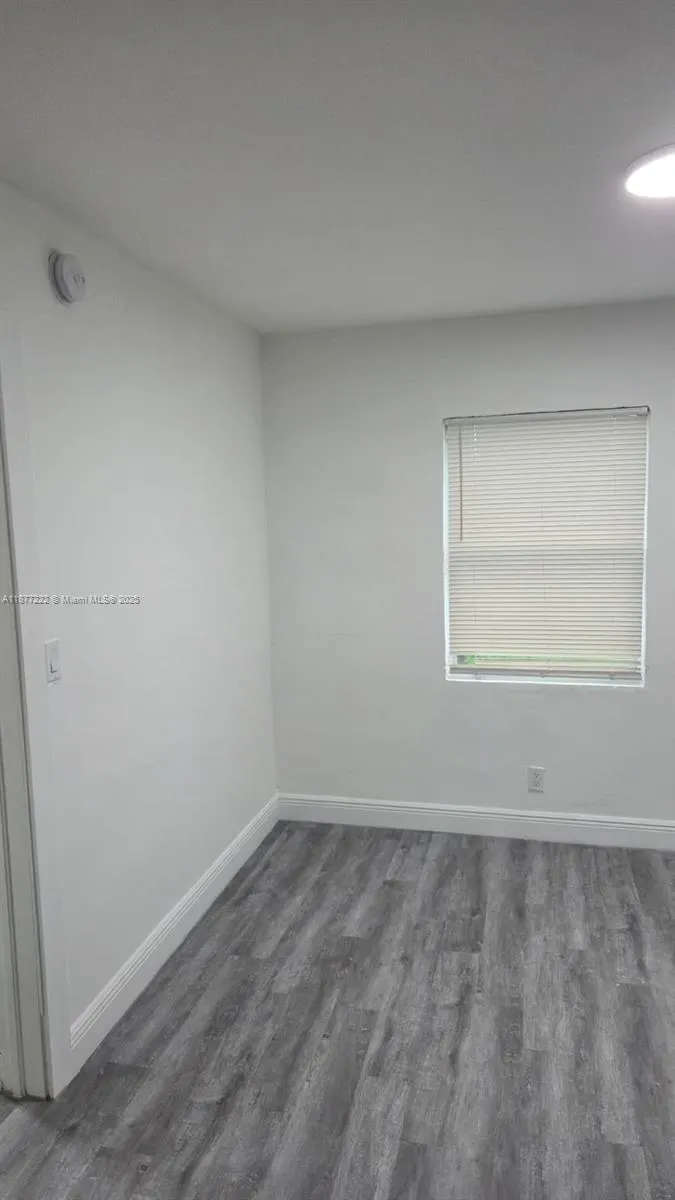 855 NW 3rd Ter, #4