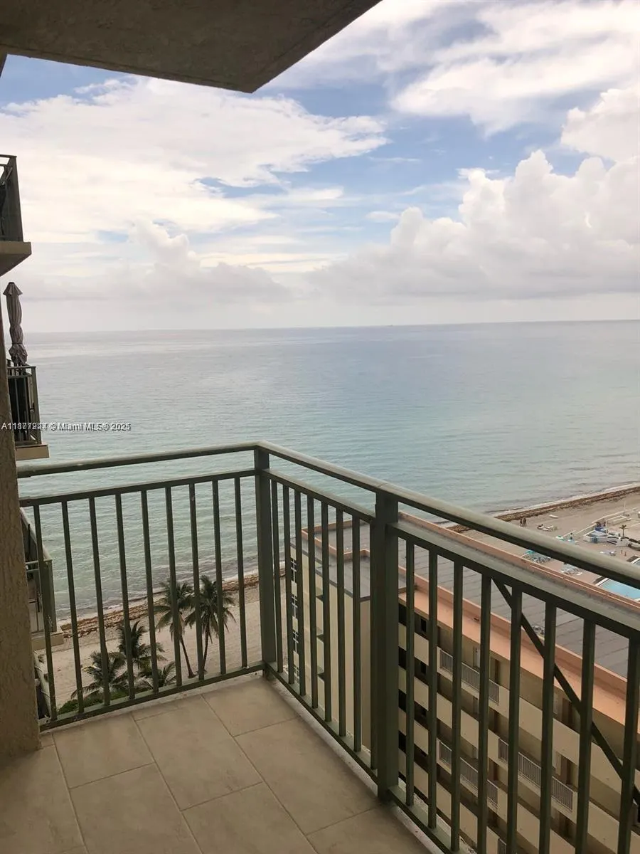 2080 S Ocean Dr, #1507