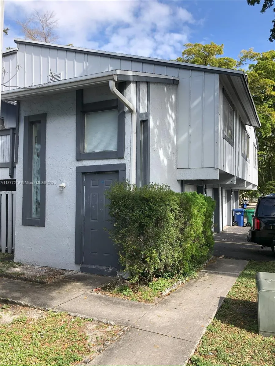 5946 NW 21st St, #51-E