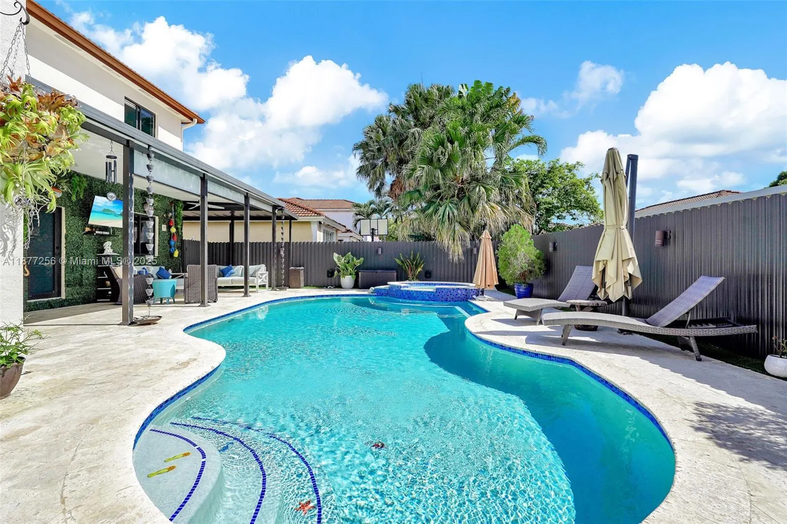 5040 SW 159th Ave