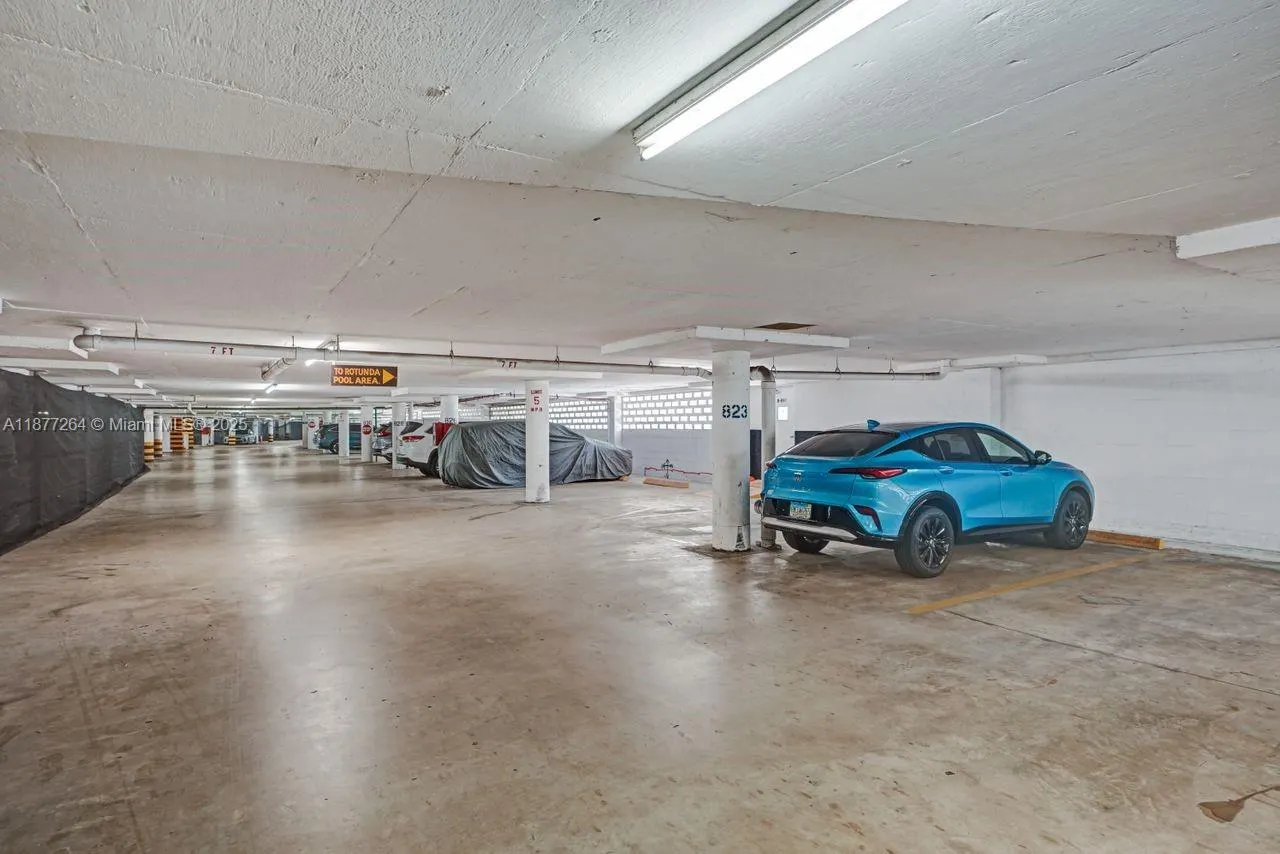 600 Three Islands Blvd, #615