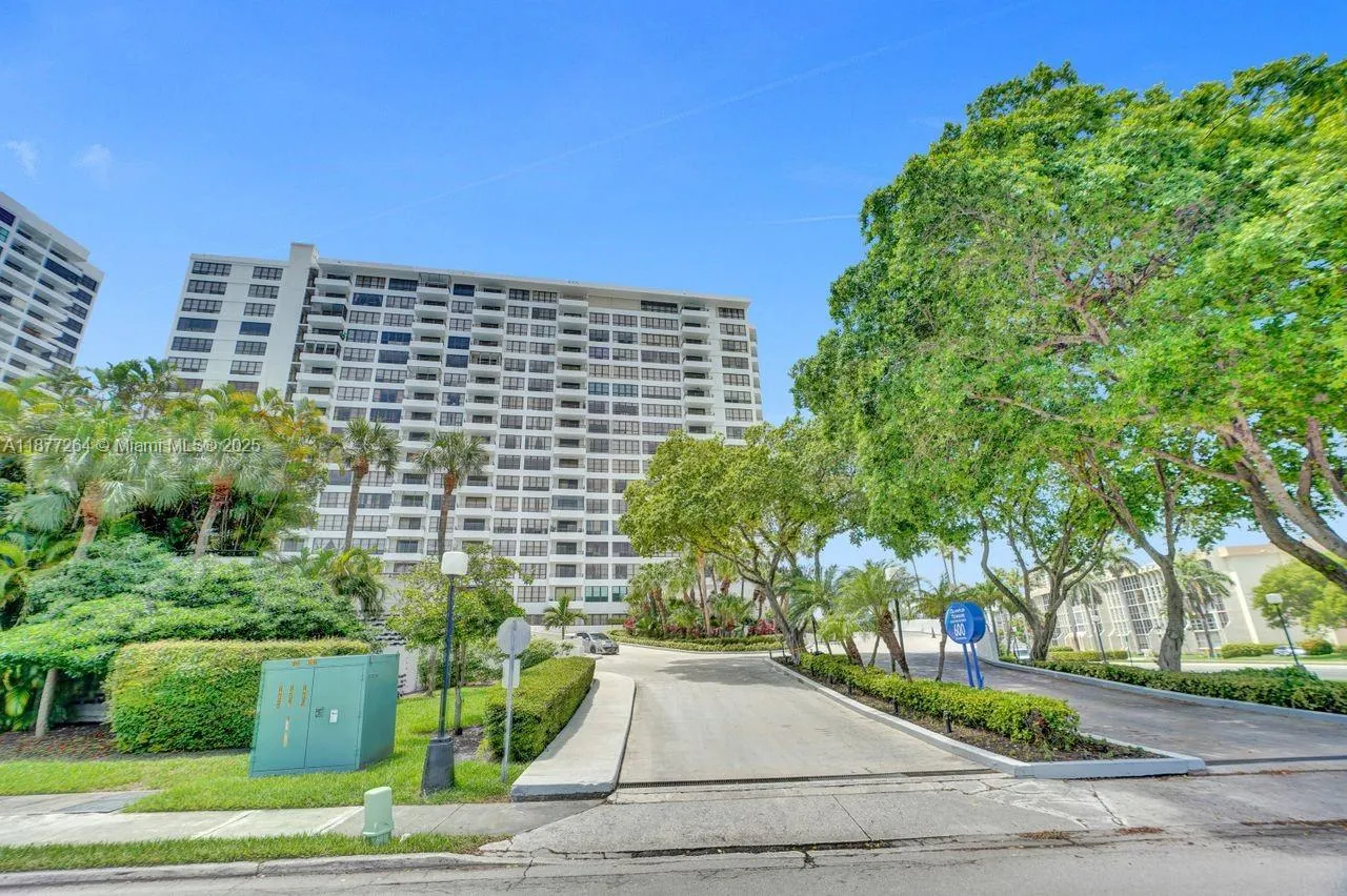 600 Three Islands Blvd, #615