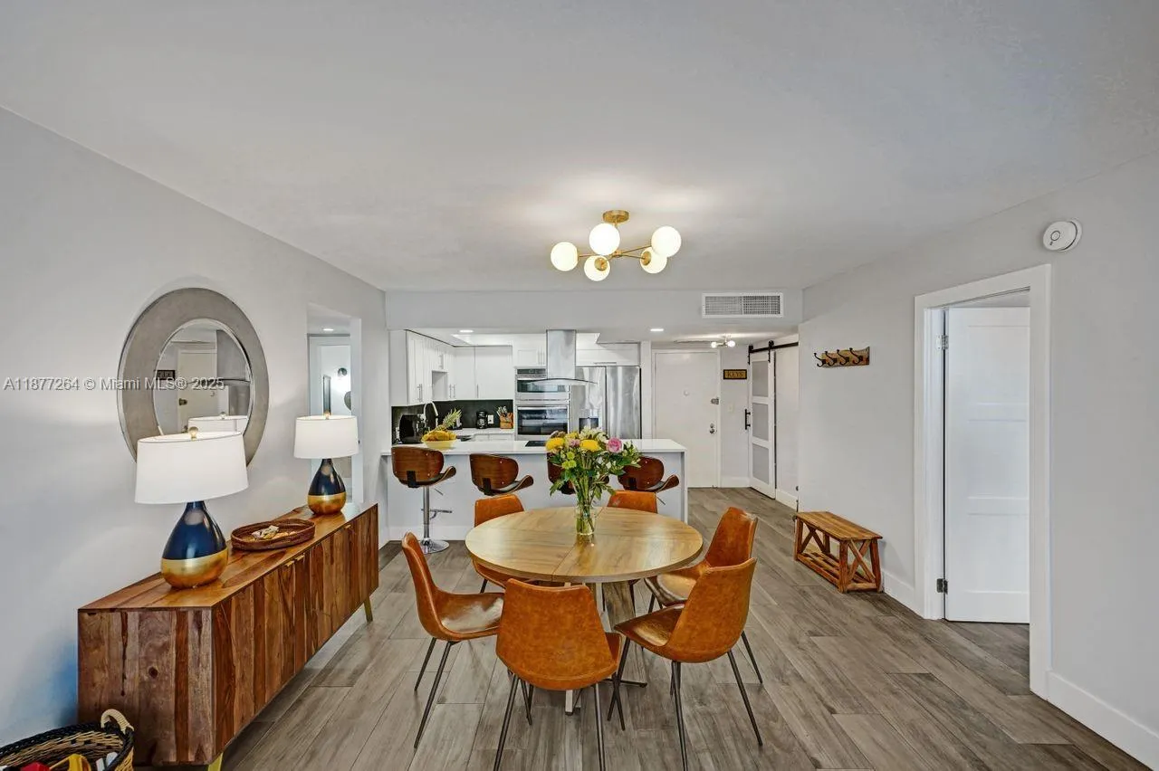 600 Three Islands Blvd, #615