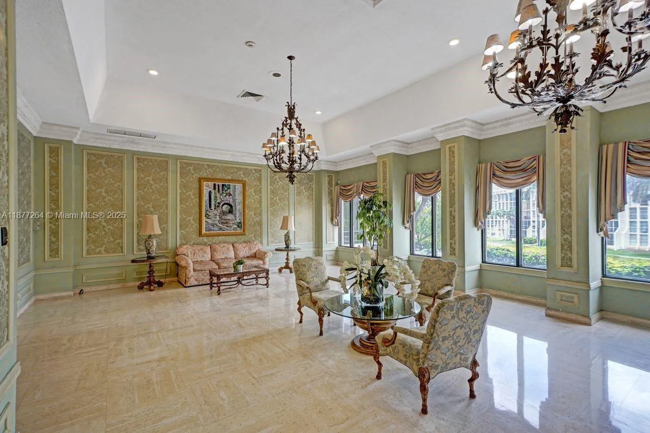 600 Three Islands Blvd, #615