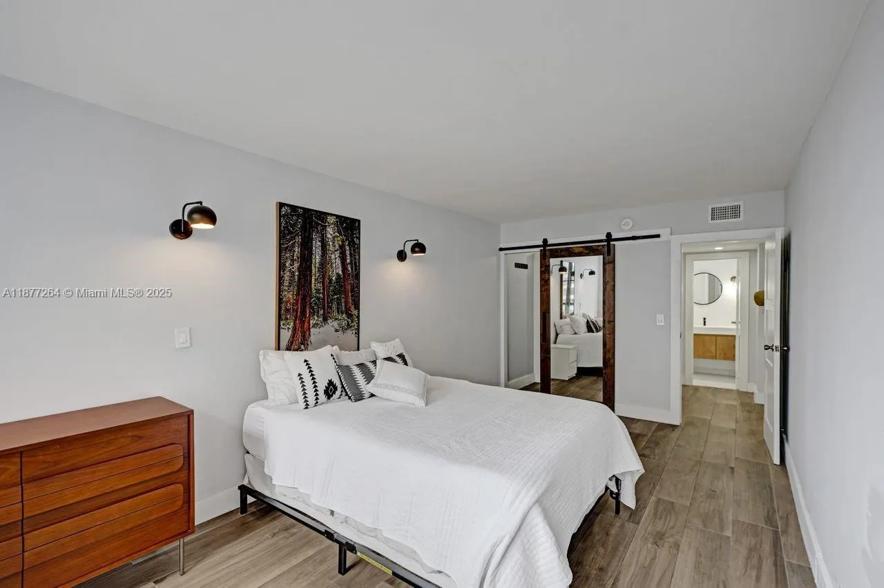 600 Three Islands Blvd, #615