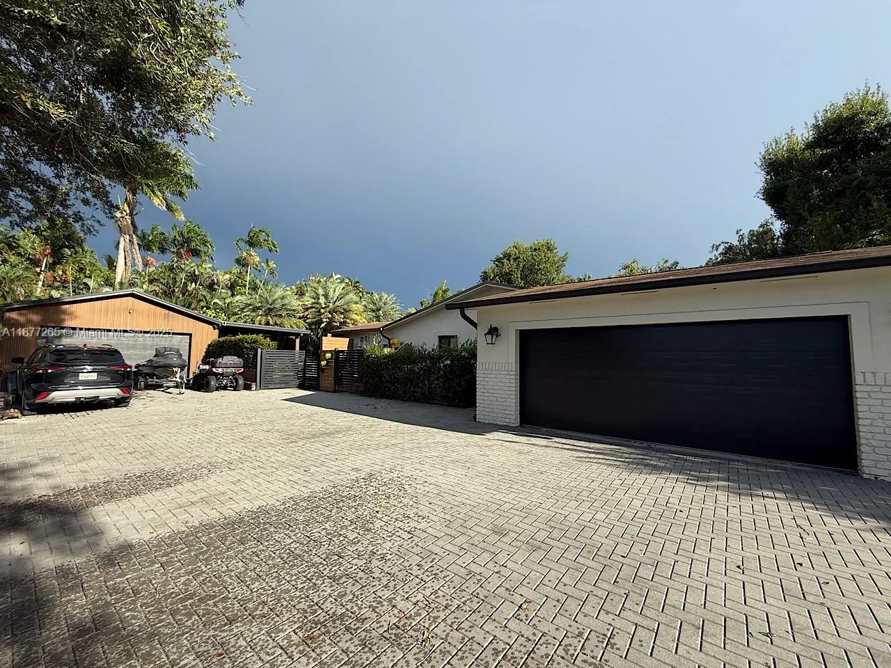 4100 SW 102nd Ave