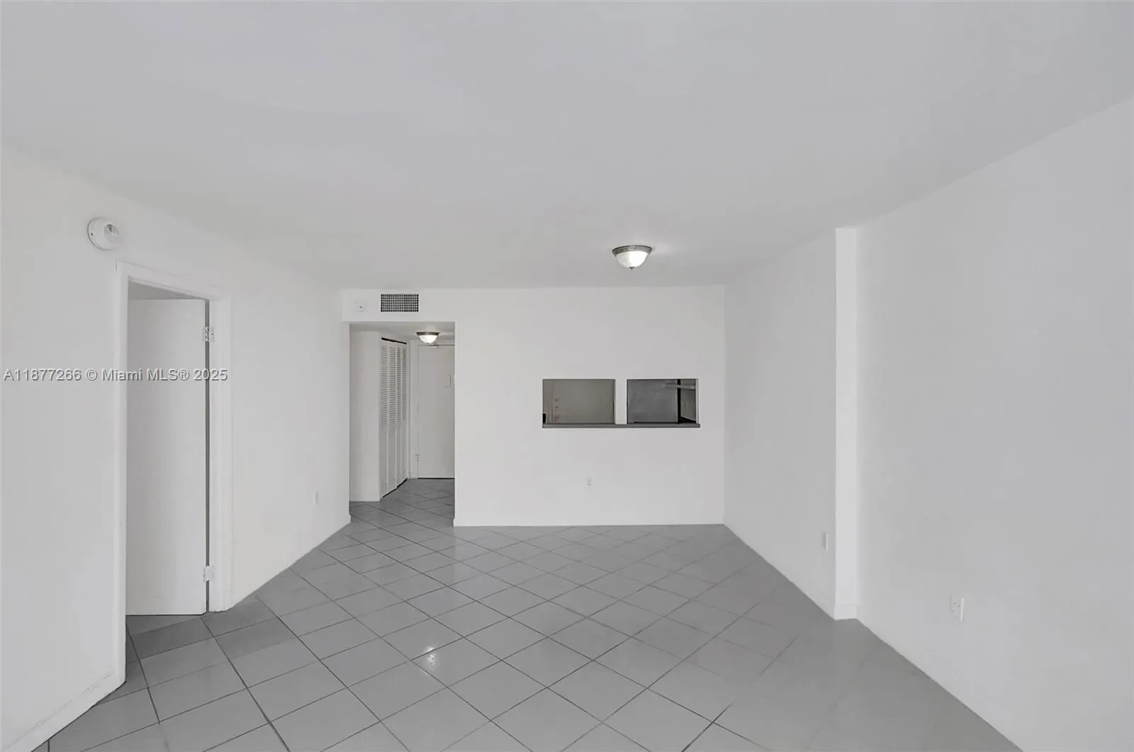 345 Ocean Dr, #407