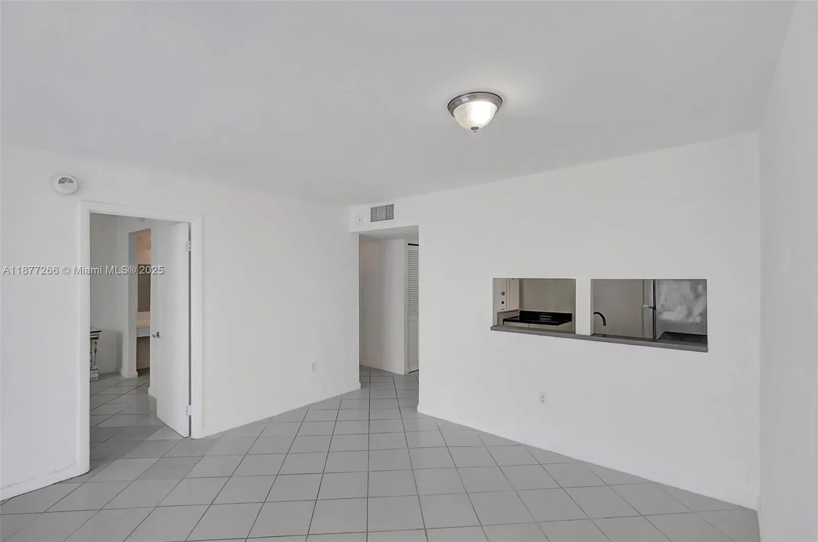 345 Ocean Dr, #407