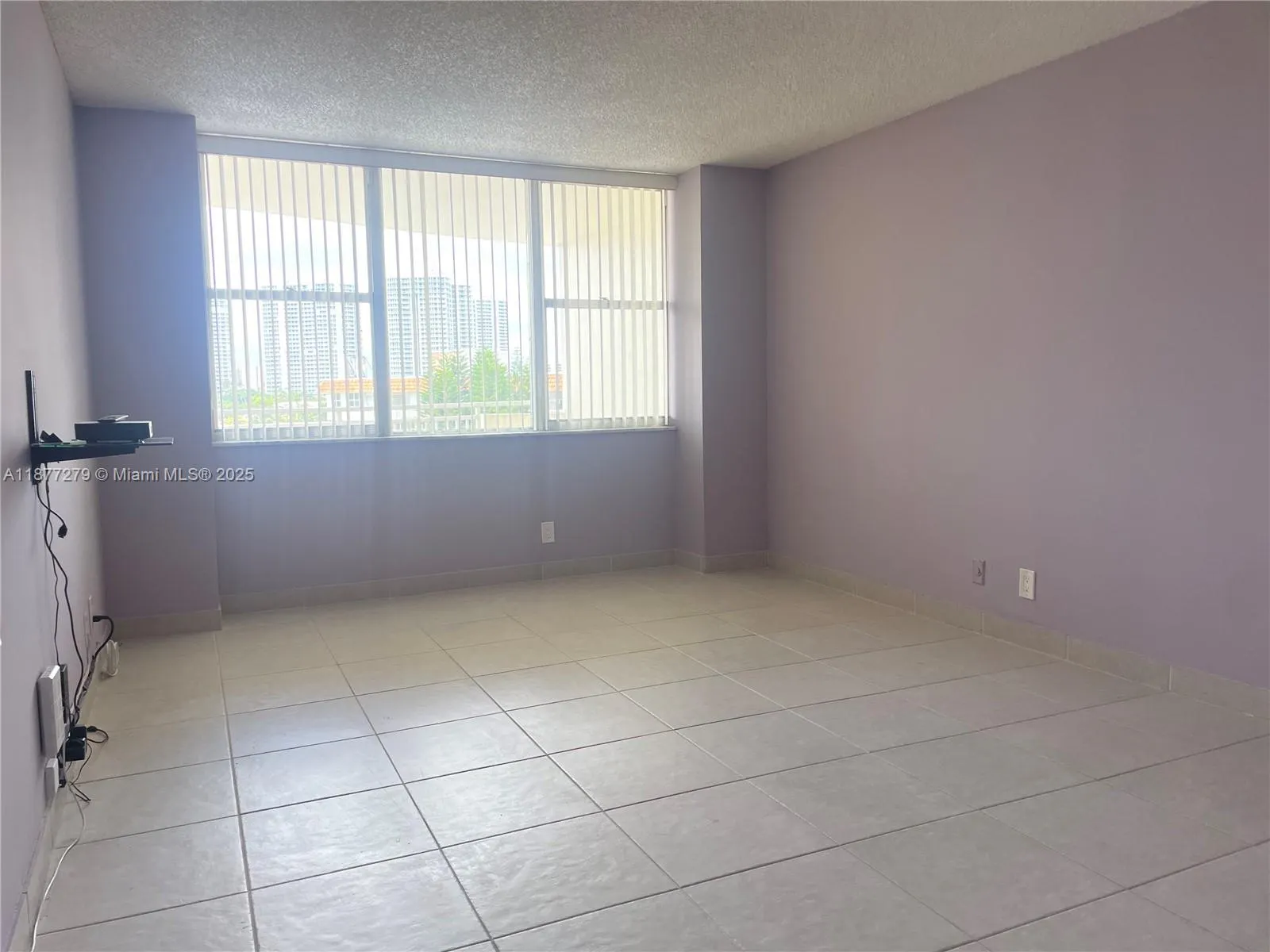3180 S Ocean Dr, #520
