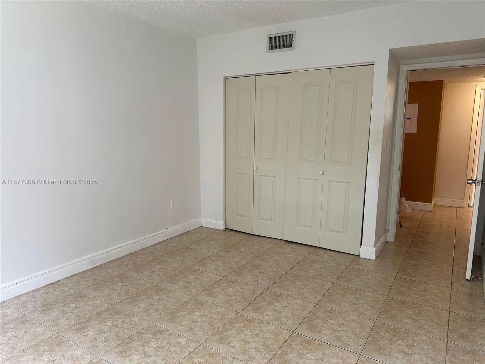 481 Ives Dairy Rd, #303-4
