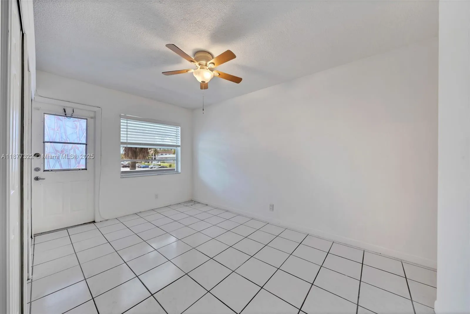 751 Pine Dr, #209