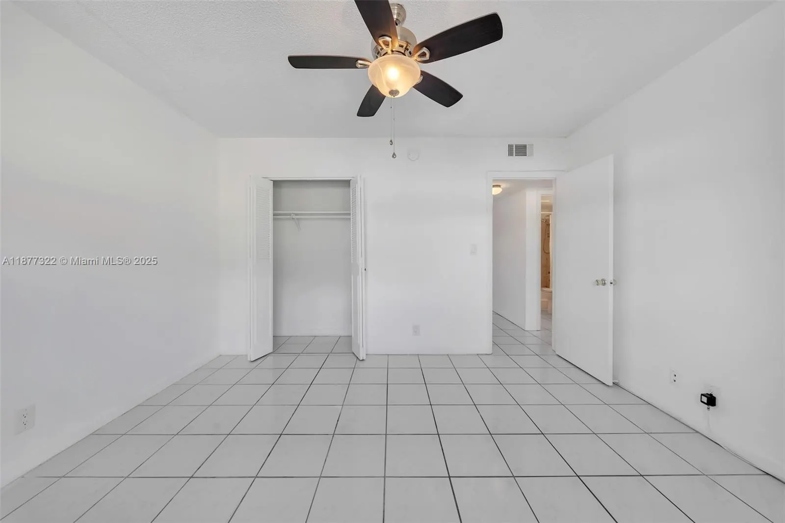751 Pine Dr, #209