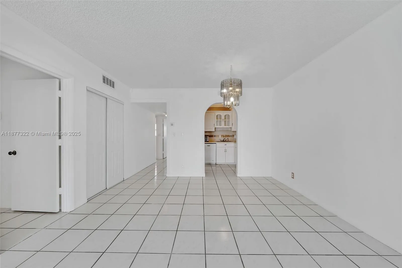 751 Pine Dr, #209