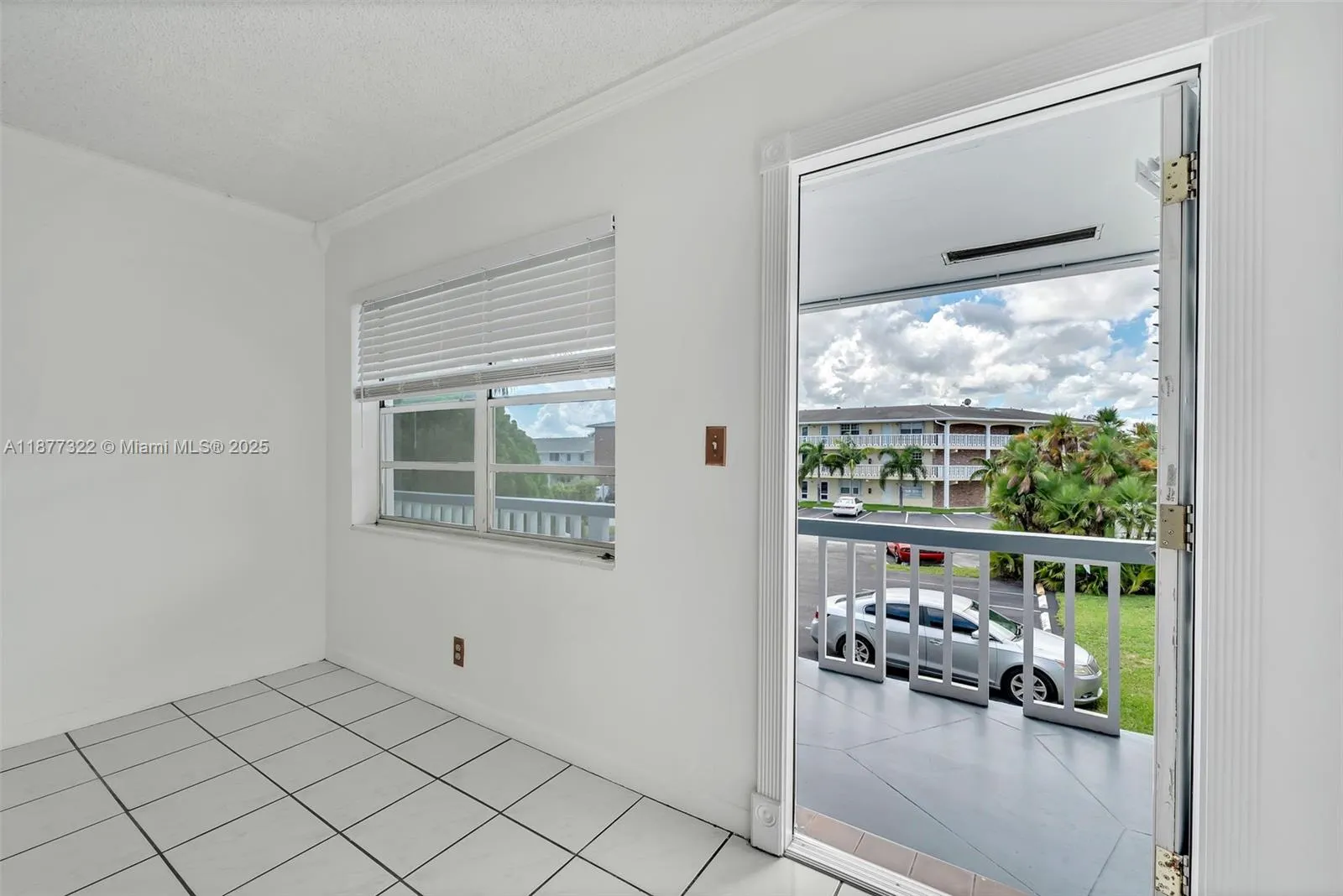 751 Pine Dr, #209
