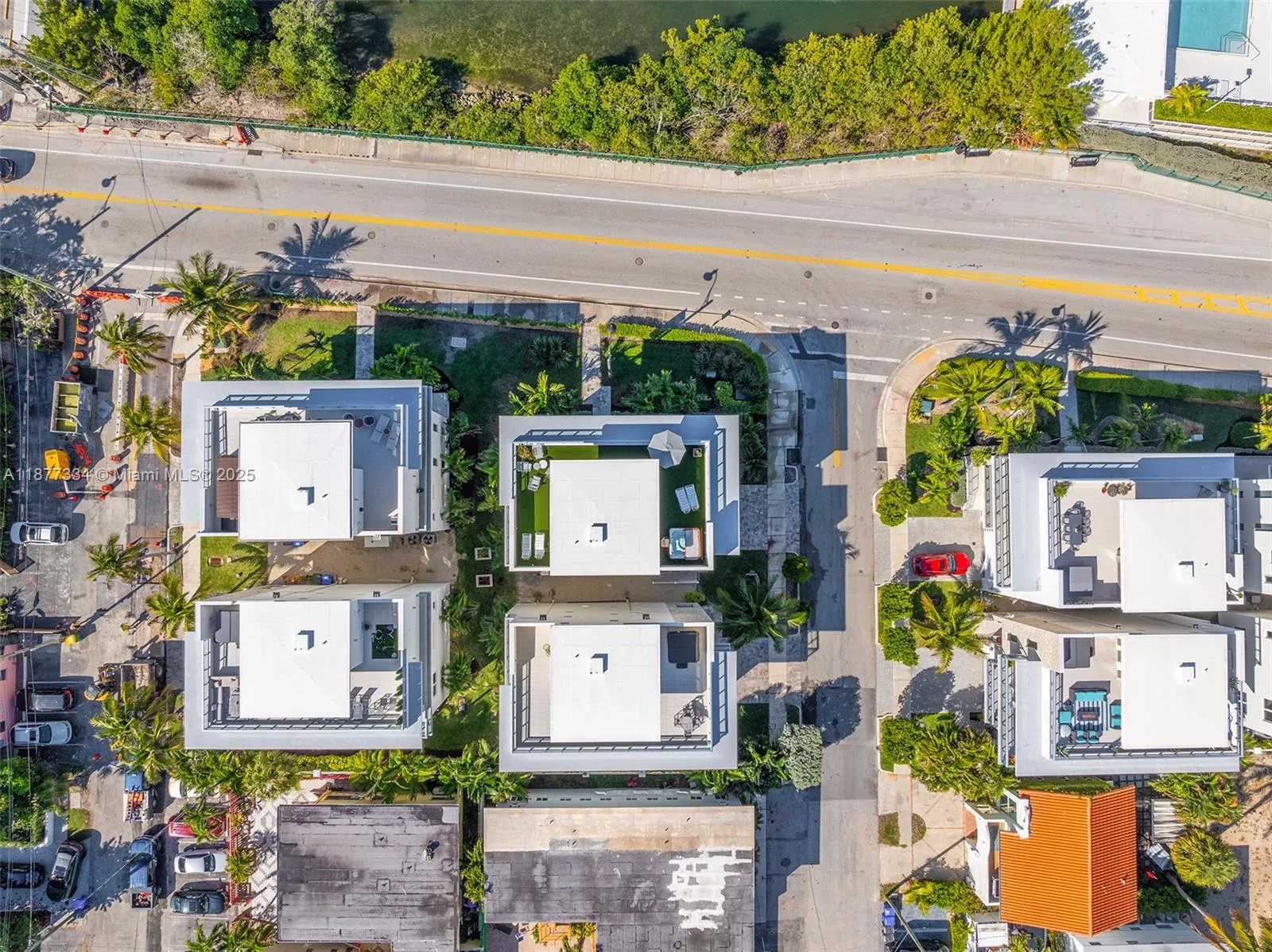 350 Desoto St