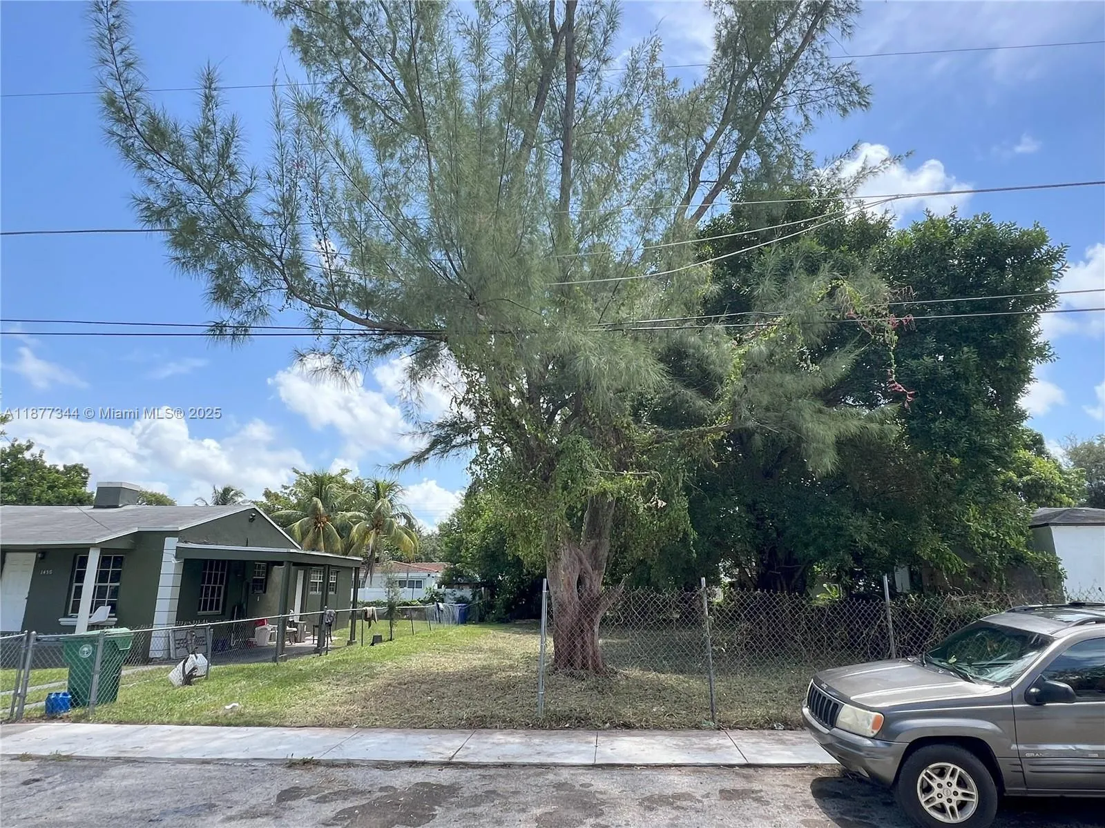 1456 NW 57th St