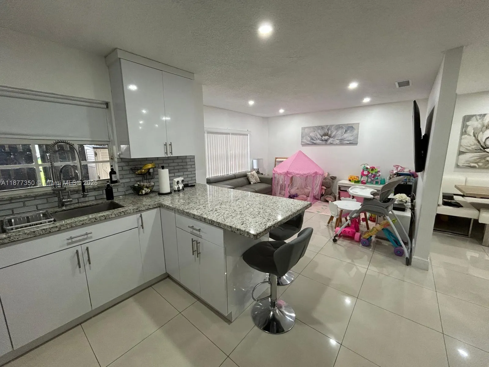 15852 SW 68th Ter, #15852