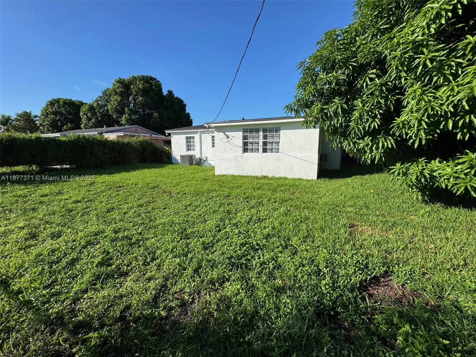 9221 Broad Manor Rd